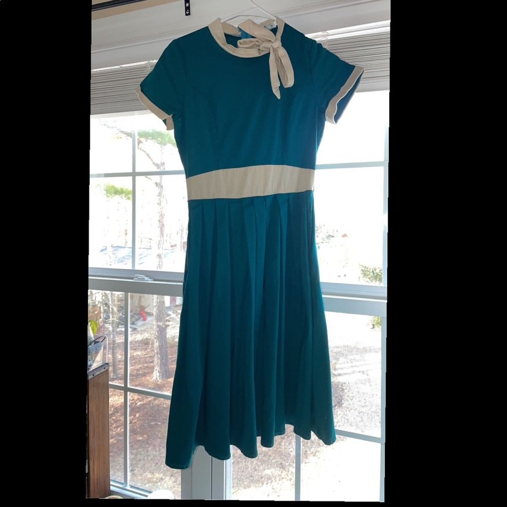 1960’s teal and beige dress!